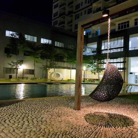 Puchong Skypod Residence, 1-5 Pax Cozy Unit, Walking Distance To Ioi Mall, 10Min Drive To Sunway Dış mekan fotoğraf